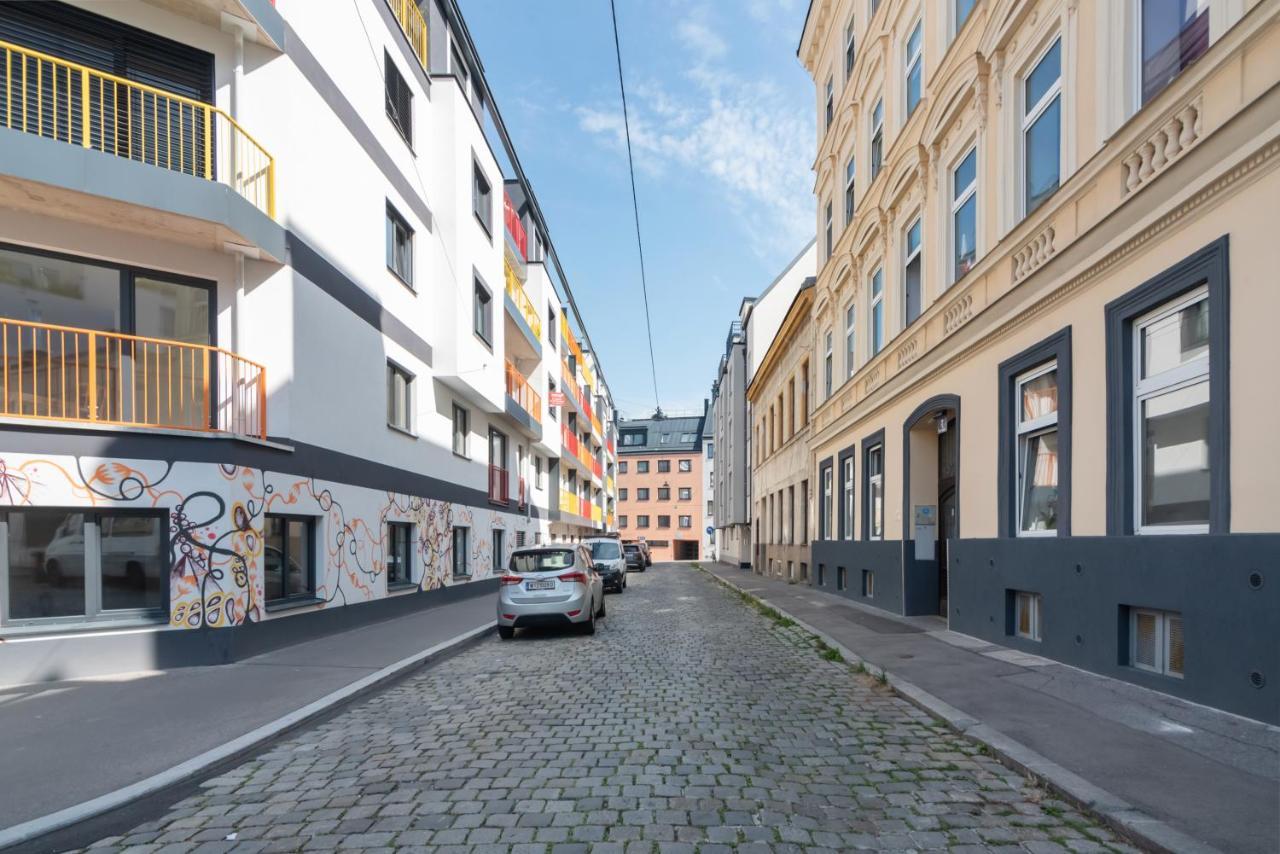 Ruhig, Hell Und Neu Mit Garage Lejlighed Wien Eksteriør billede