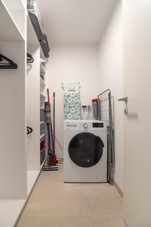 Ruhig, Hell Und Neu Mit Garage Lejlighed Wien Eksteriør billede