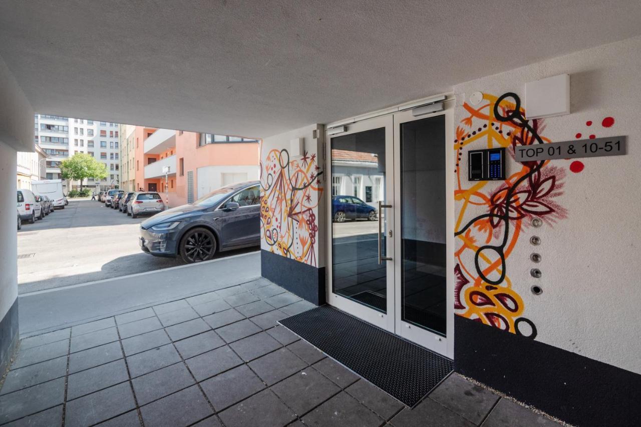 Ruhig, Hell Und Neu Mit Garage Lejlighed Wien Eksteriør billede